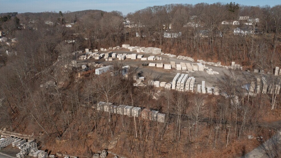 More Photos Of 41 Padanaram Rd, Danbury Manufacturing For Sale