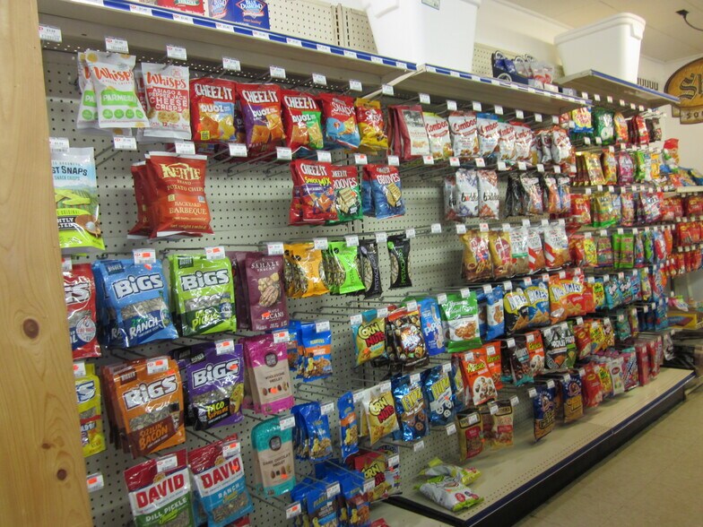 More Photos Of 42505 County Road 653, Paw Paw Convenience Store For Sale