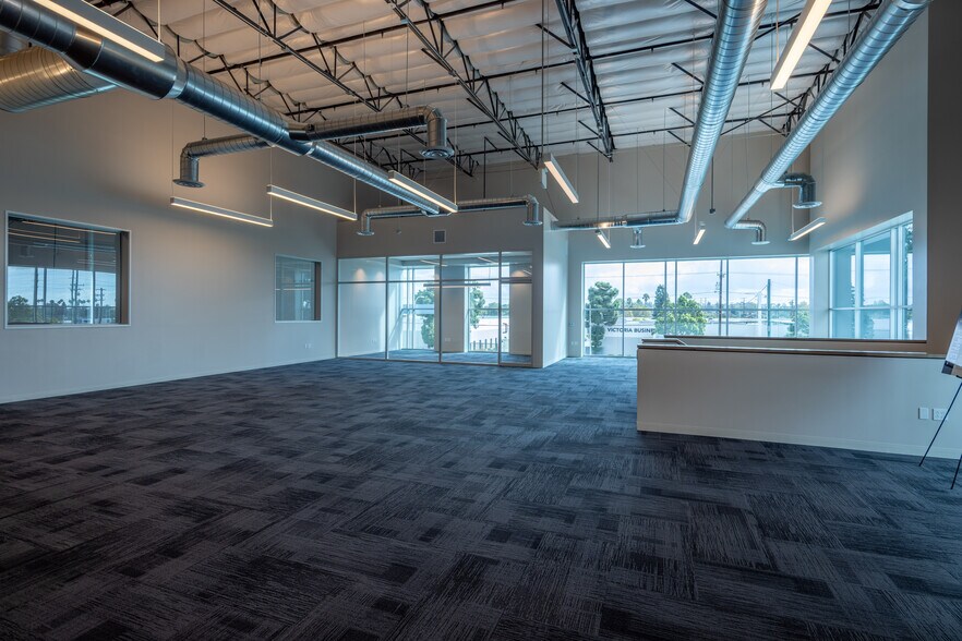 More Photos Of 18001 Main St, Carson Manufacturing For Lease