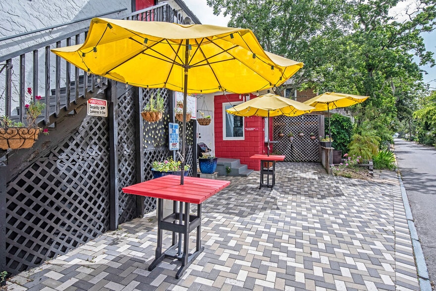 More Photos Of 31 San Marco Ave, Saint Augustine Freestanding For Lease