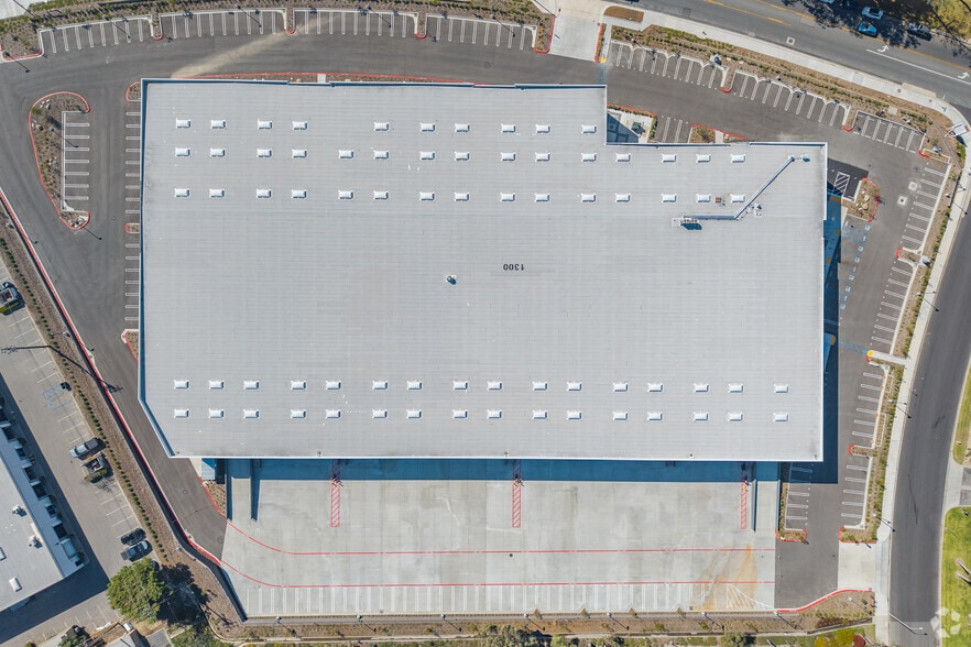 More Photos Of 1300 Lawrence, Thousand Oaks Manufacturing For Sale