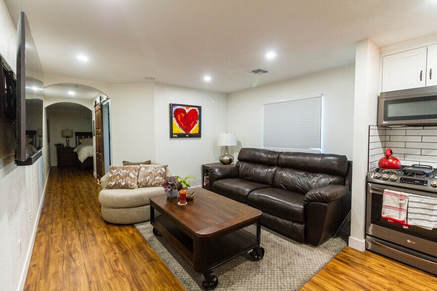 More Photos Of 1630 Foothill Dr, Boulder City Industrial For Sale
