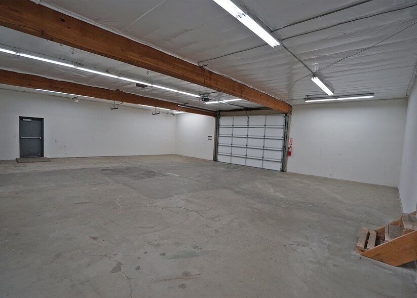 More Photos Of 1513 Summitview Ave, Yakima General Retail For Lease