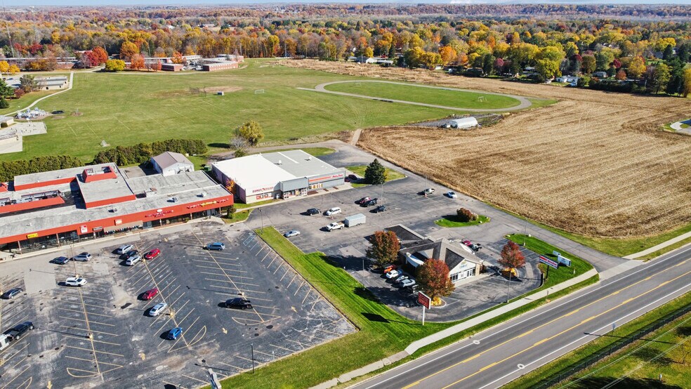 More Photos Of 9091-9099 Old Us Highway 31, Berrien Springs Freestanding For Sale