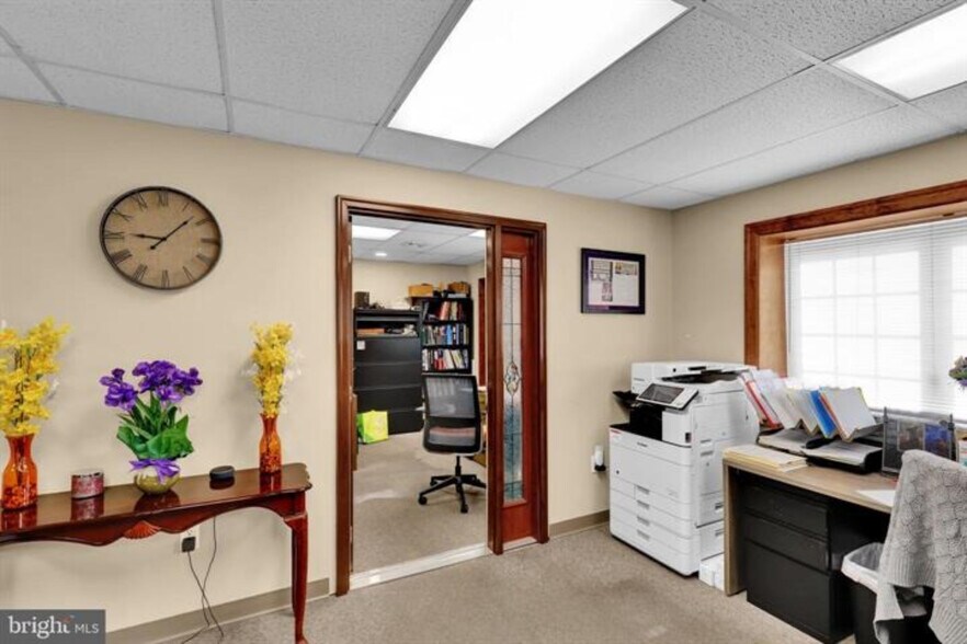 More Photos Of 3534 Kutztown Rd, Reading Office For Sale