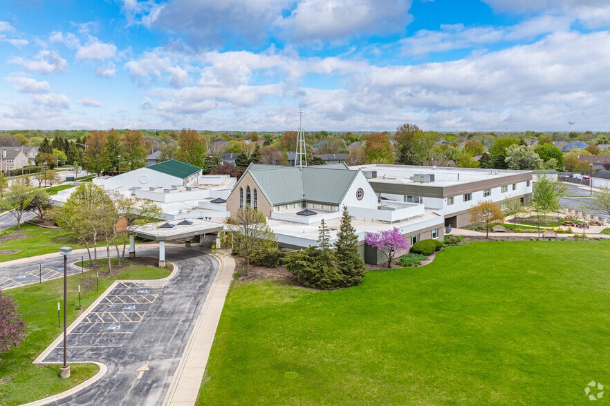 More Photos Of 1852 95th St, Naperville Religious Facility For Sale