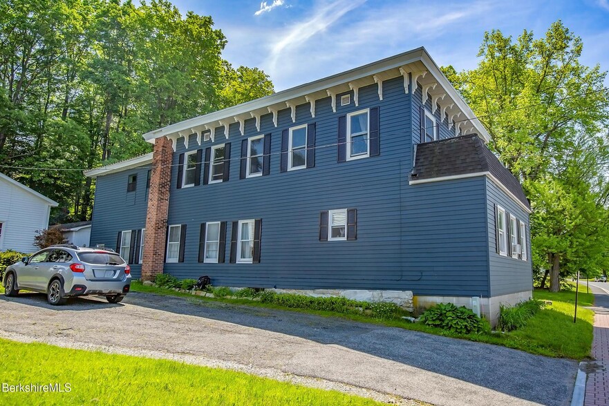 More Photos Of 35 Main St, West Stockbridge Apartments For Sale