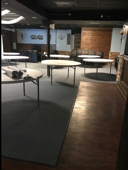 More Photos Of 14000 Bustleton Ave, Philadelphia Restaurant For Lease