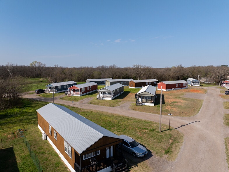 More Photos Of 18100 Coker Rd, Shawnee Manufactured Housing Mobile Home Park For Sale