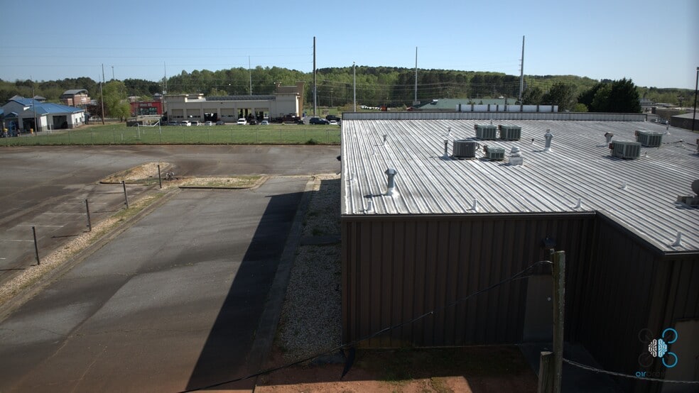 More Photos Of 3455 Keith Bridge Rd, Cumming Freestanding For Sale