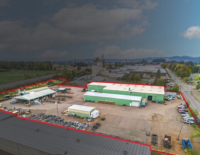 More Photos Of 280 SE Booth Bend Rd, McMinnville Manufacturing For Sale