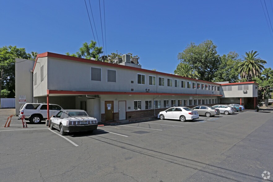 More Photos Of 1919 21st St, Sacramento Medical For Sale