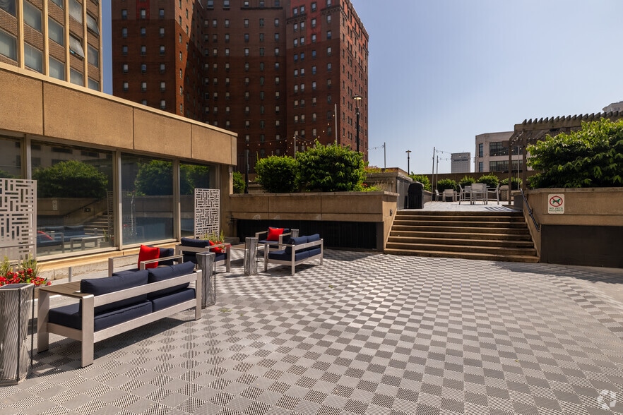 More Photos Of 1801 E 12th St, Cleveland Apartments For Lease