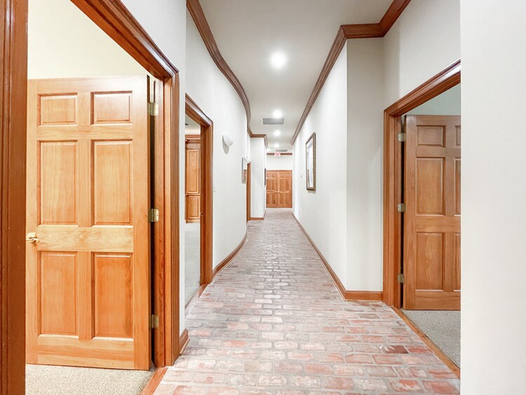 More Photos Of 9543 Fenway Ave, Baton Rouge Office For Sale