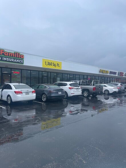 Primary Photo Of 8300-8358 Long Point Rd, Houston Unknown For Lease