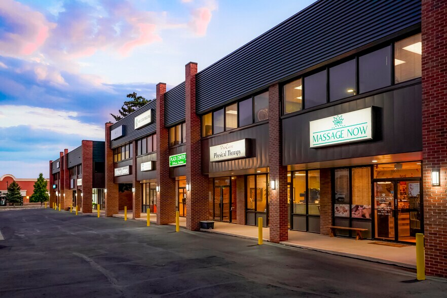 More Photos Of 19029 E Plaza Dr, Parker Unknown For Lease