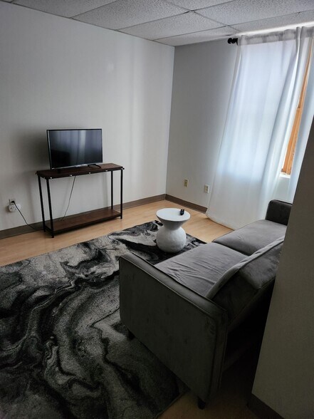 More Photos Of 322 S Main St, Lamar Apartments For Sale