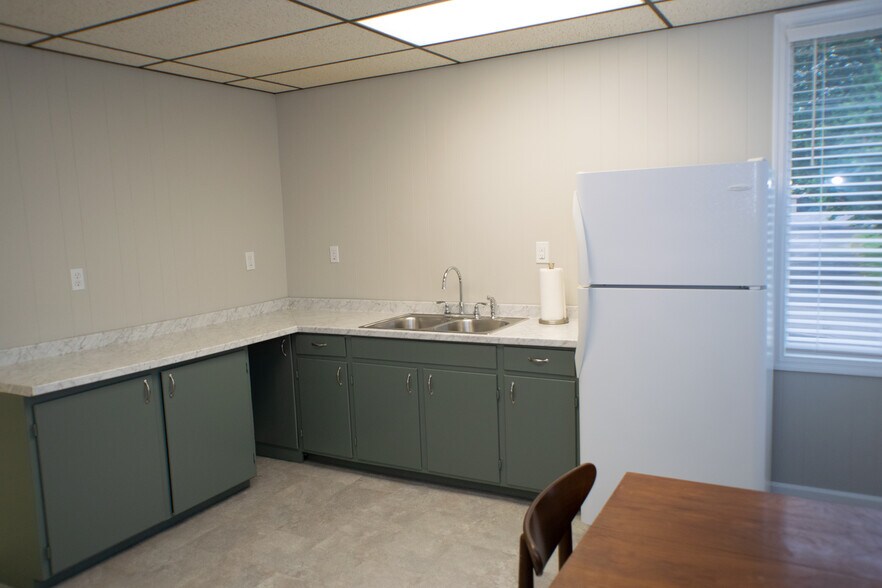 More Photos Of 101 Matterhorn Dr, Old Hickory Medical For Lease