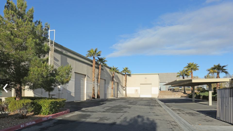 More Photos Of 2012 W Sunset Rd, Henderson Light Manufacturing For Lease