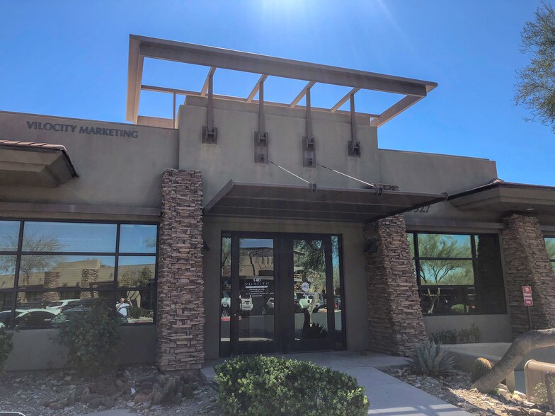 Primary Photo Of 9927 E Bell Rd, Scottsdale Medical For Lease