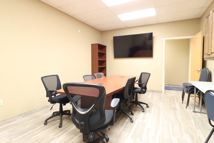 More Photos Of 2605 French dr, Hobbs Industrial For Lease