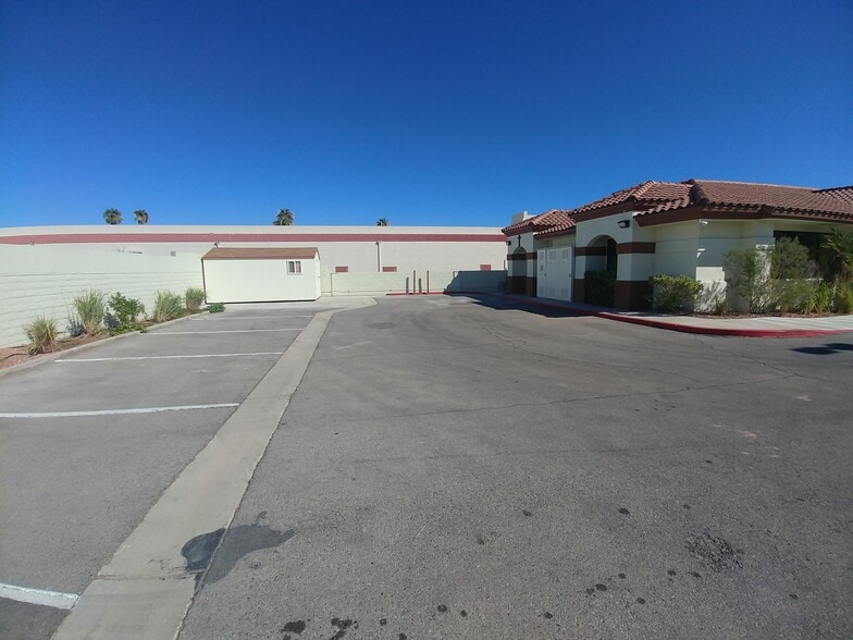 More Photos Of 6950 Via Olivero Ave, Las Vegas Office For Sale