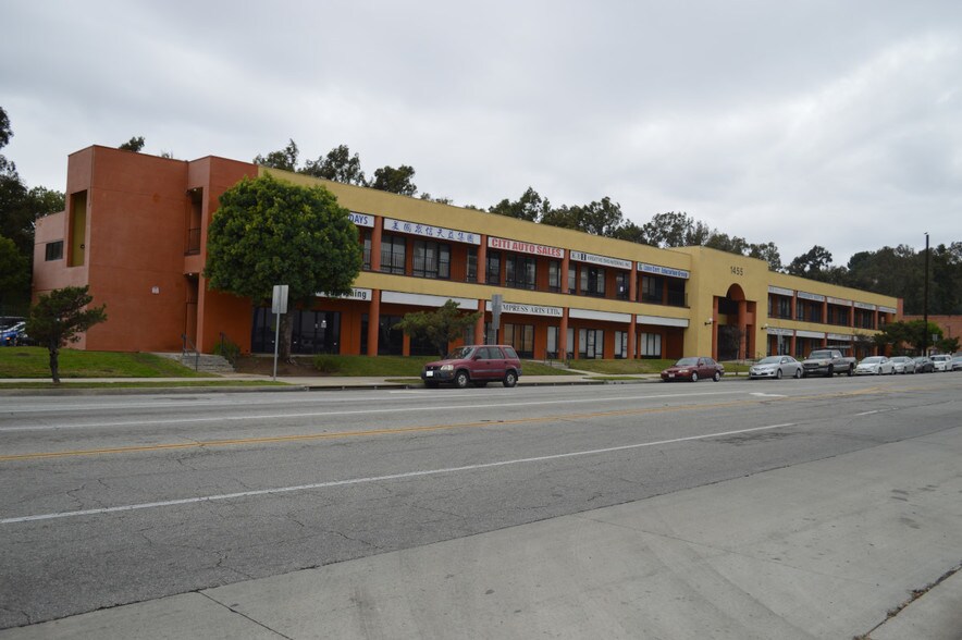 More Photos Of 1455 Monterey Pass Rd, Monterey Park Office Residential For Lease