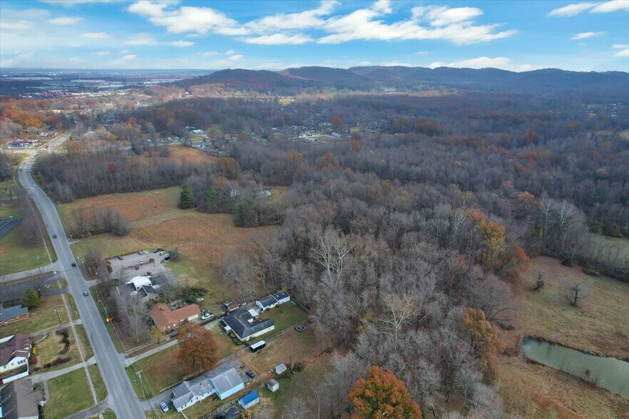 More Photos Of 9512 National Turnpike, Fairdale Land For Sale