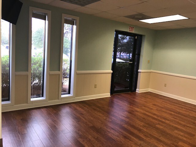 More Photos Of 9263 Medical Plaza Dr, Charleston Medical For Lease