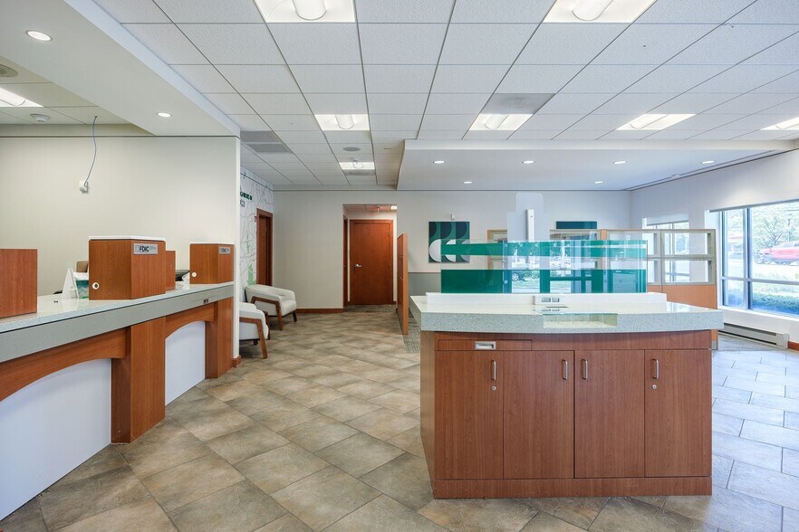 More Photos Of 563 Larkfield Rd, East Northport Bank For Lease