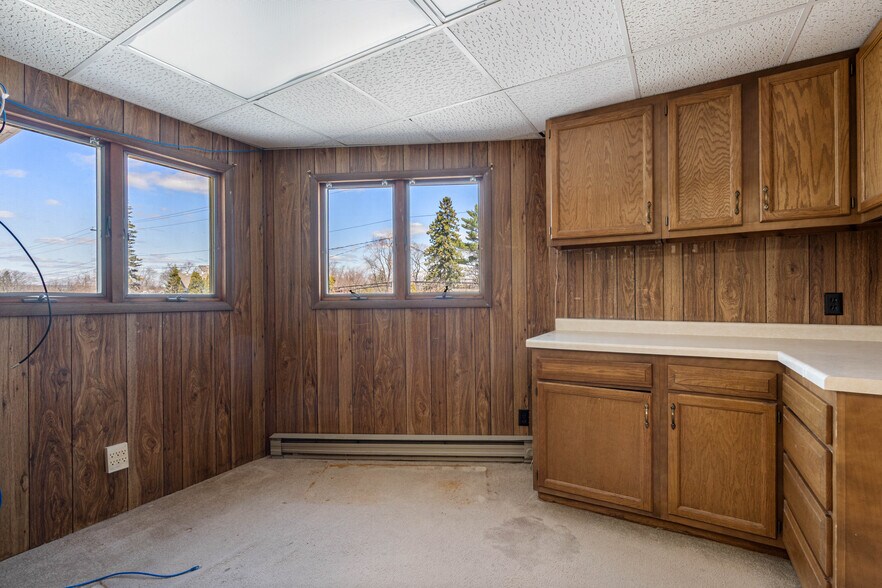 More Photos Of 1209 E 5th St, Superior Multifamily For Sale