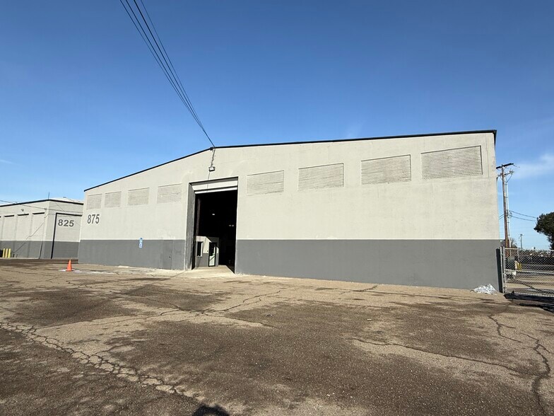 More Photos Of 875 N Stockton St, Lodi Warehouse For Lease