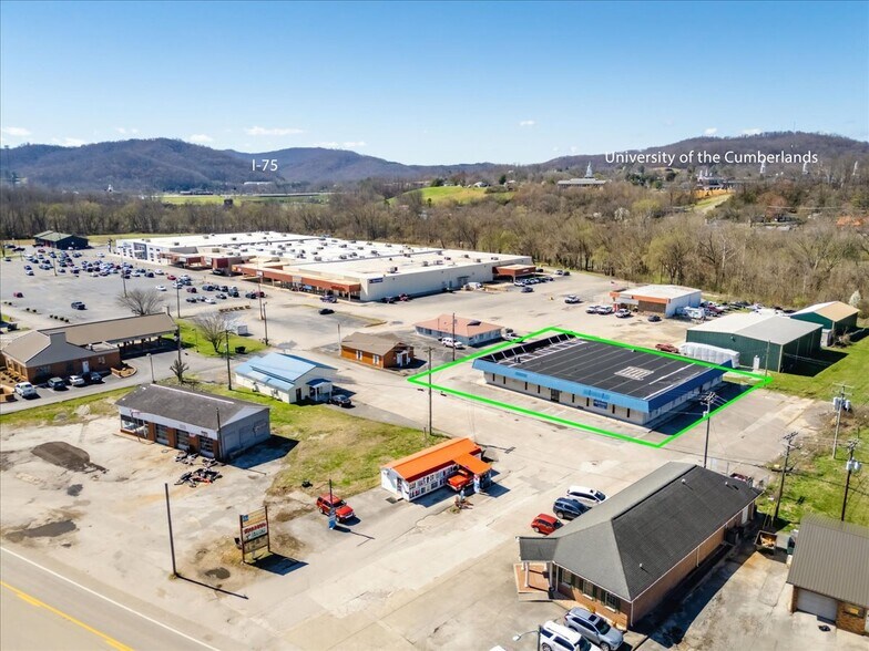 More Photos Of 841 S Highway 25 W, Williamsburg Flex For Sale