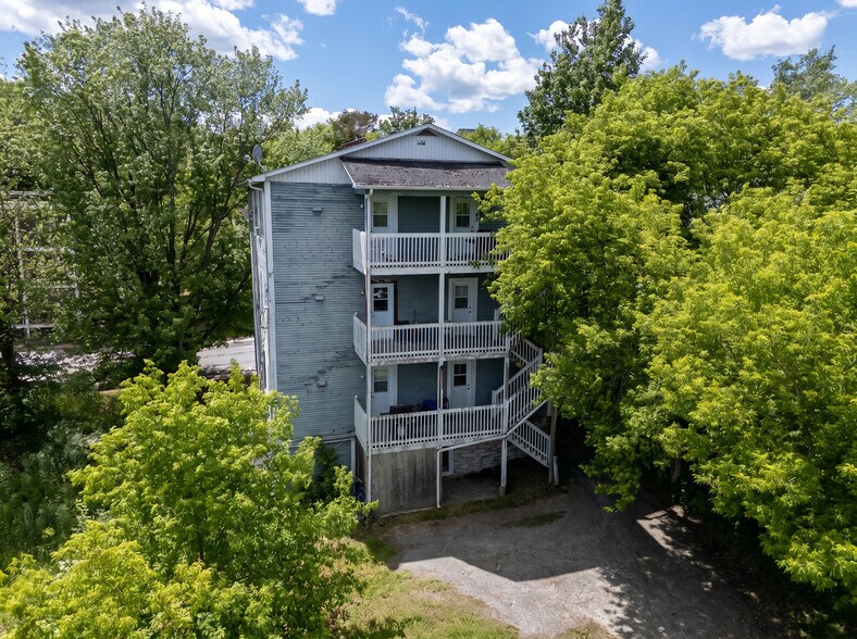 More Photos Of 338 Rue Brooks, Sherbrooke Apartments For Sale