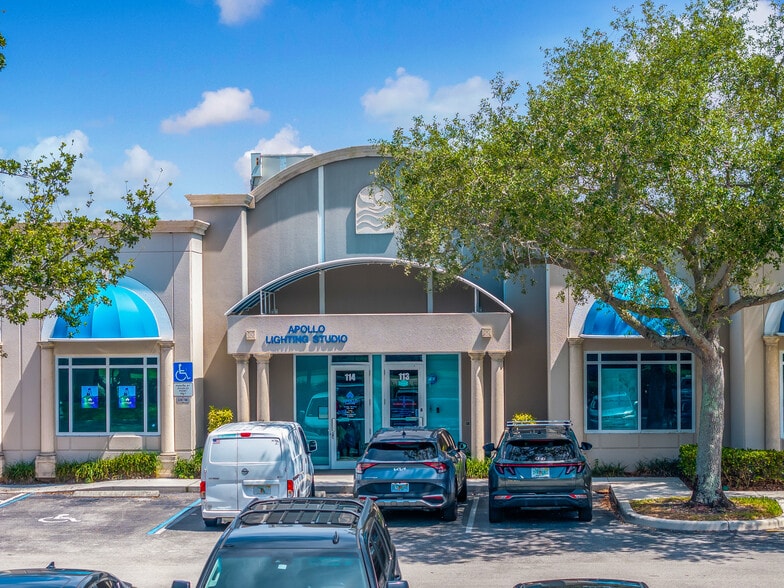 More Photos Of 2860 W State Road 84, Fort Lauderdale Office For Sale