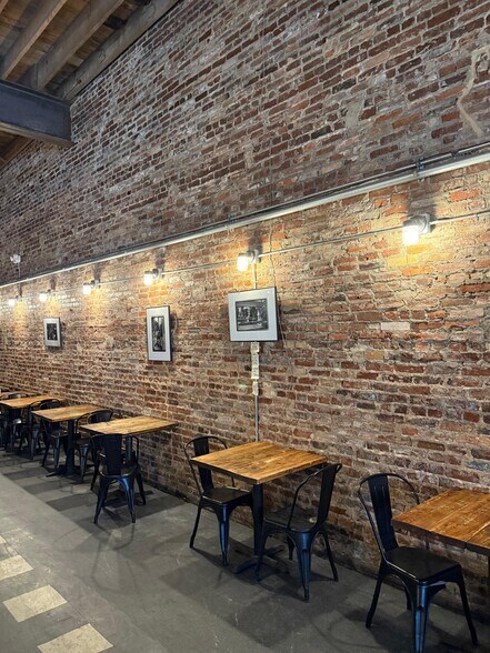 More Photos Of 3535 Chestnut Ave, Baltimore Restaurant For Sale