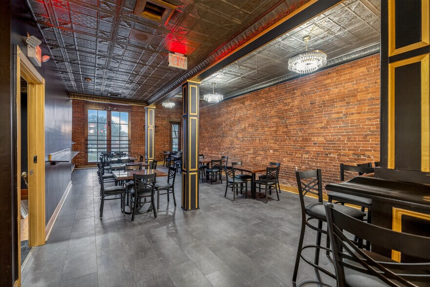 More Photos Of 26 N Main St, Waterbury Storefront Retail Office For Sale