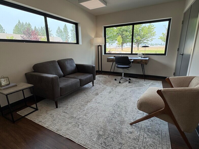 More Photos Of 1107 W Ironwood Dr, Coeur d'Alene Office For Lease