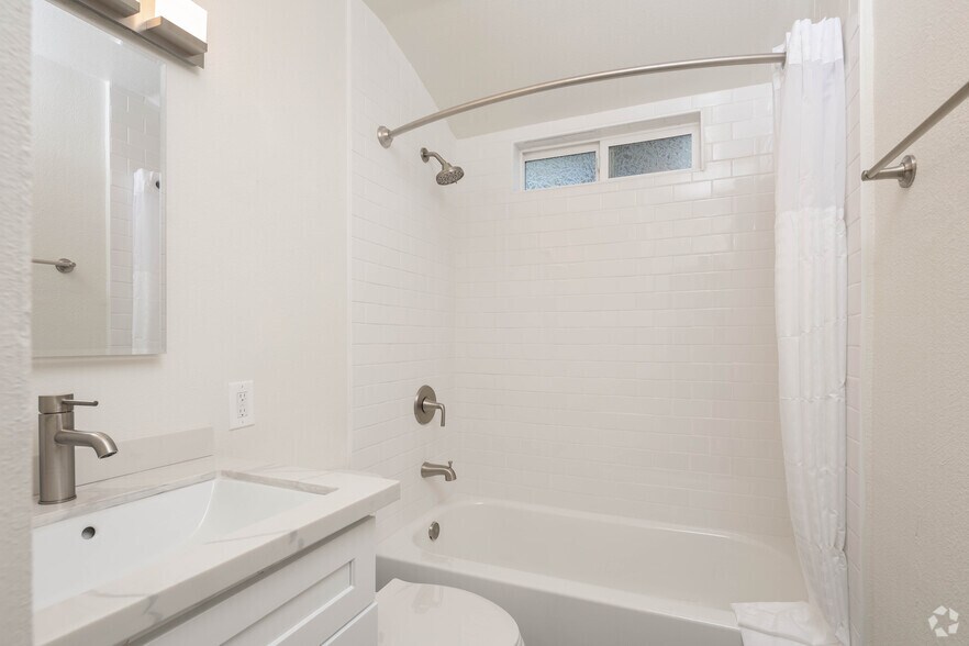 More Photos Of 19131-19161 Delaware St, Huntington Beach Apartments For Sale