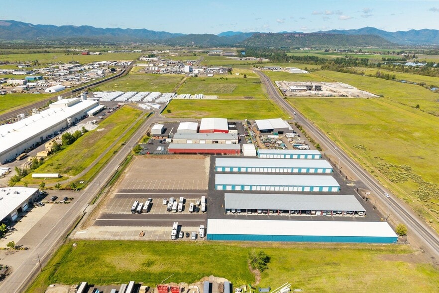 More Photos Of 1400 Avenue G, White City Self Storage For Sale