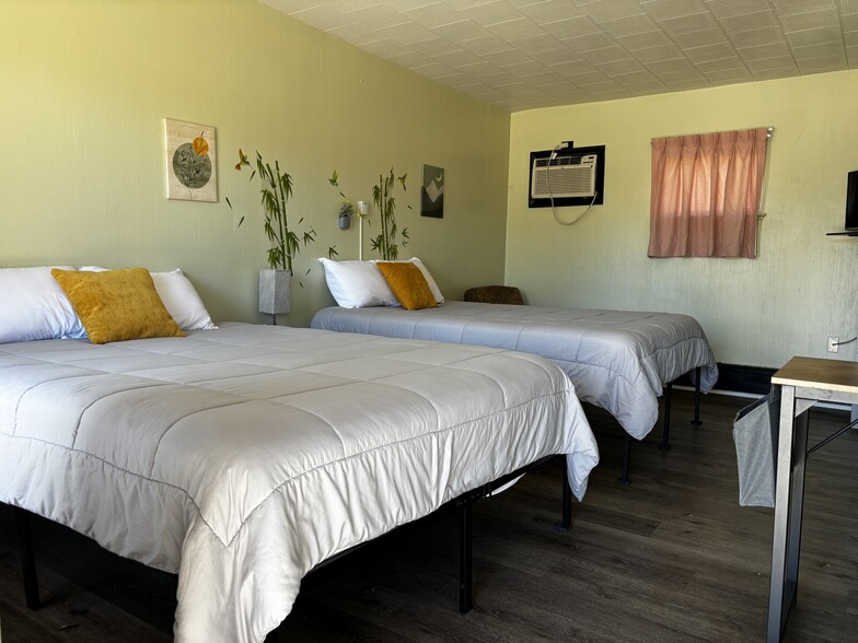 More Photos Of 215 E 3rd St, La Junta Hotel For Sale