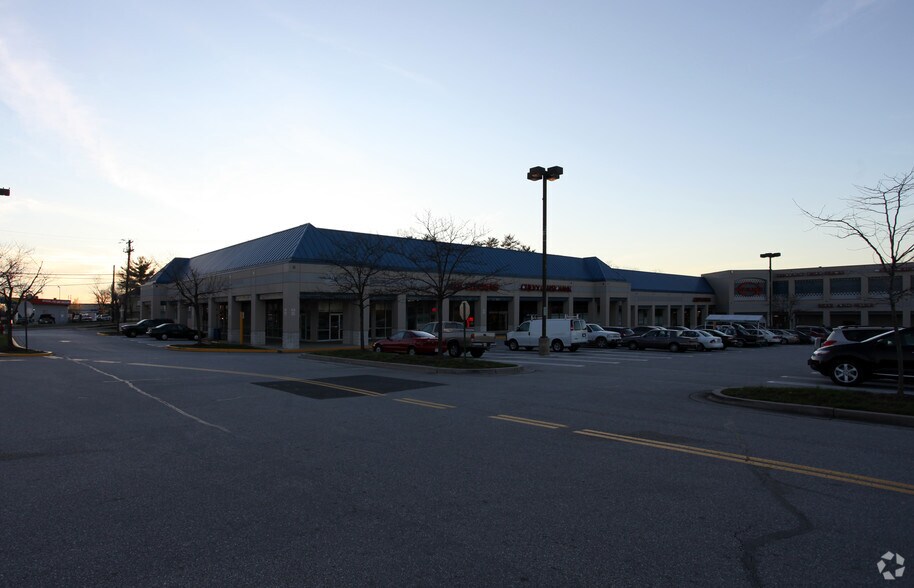 More Photos Of 7500-7558 Annapolis Rd, Lanham Unknown For Lease
