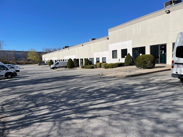Primary Photo Of 65 Avco Rd, Haverhill Warehouse For Lease