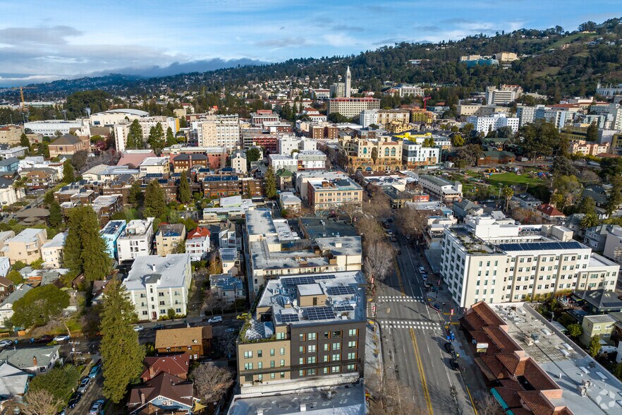More Photos Of 2556 Telegraph Ave, Berkeley Apartments For Sale
