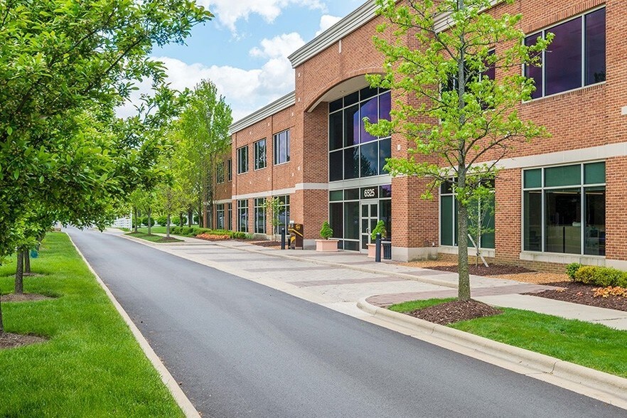 More Photos Of 6525 W Campus Oval, New Albany Office For Lease