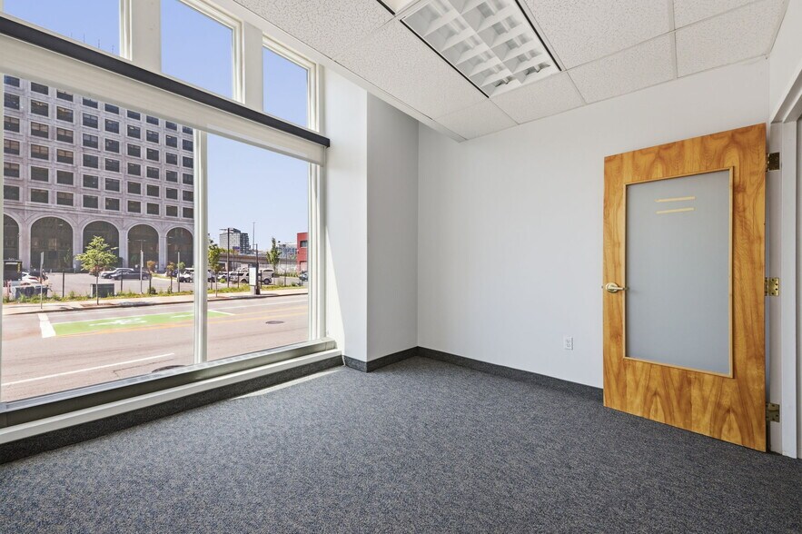 More Photos Of 210 South St, Boston Apartments For Sale