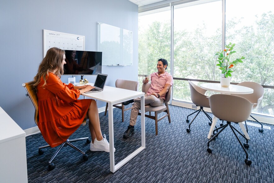 More Photos Of 6301 Gaston Ave, Dallas Coworking Space