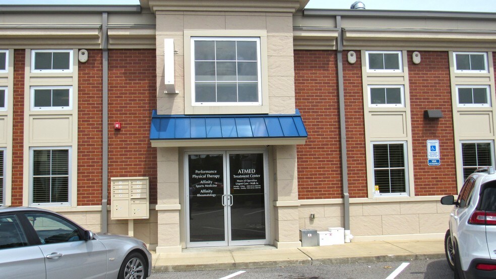 More Photos Of 5750 Post Rd, East Greenwich Medical For Lease