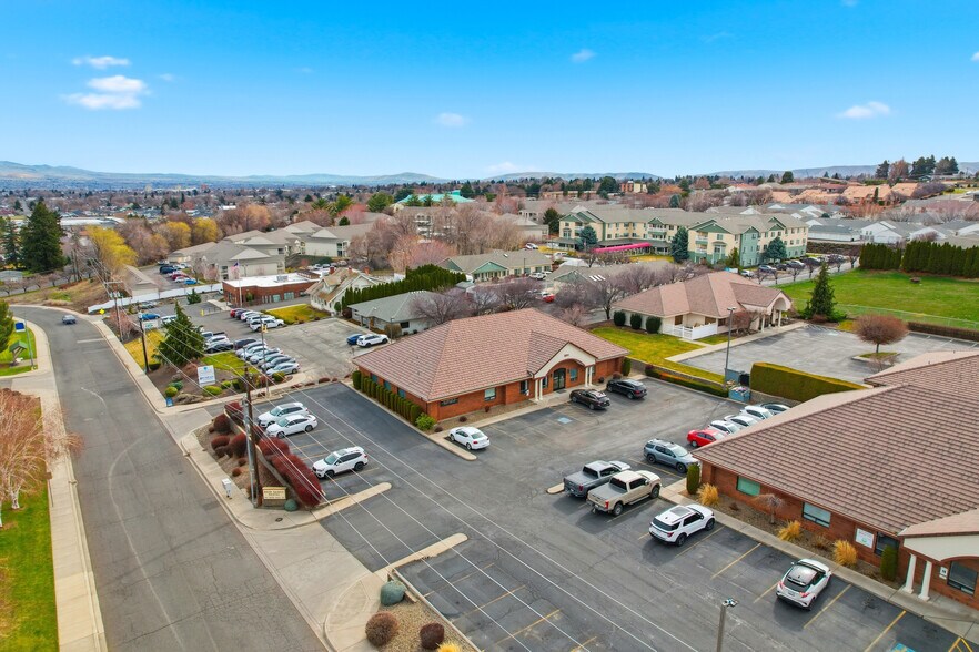 More Photos Of 3804 Kern Way, Yakima Office For Lease