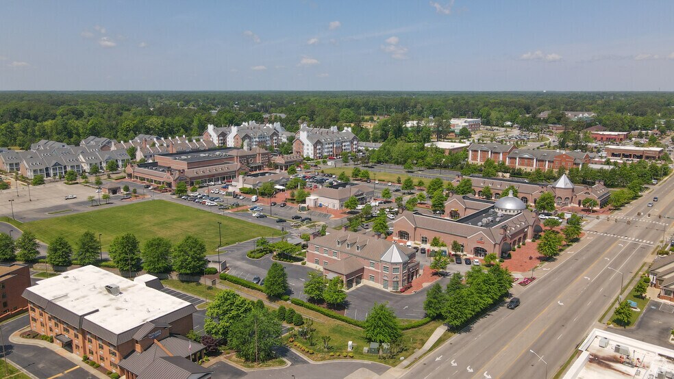 More Photos Of 1430 High St, Williamsburg Unknown For Lease